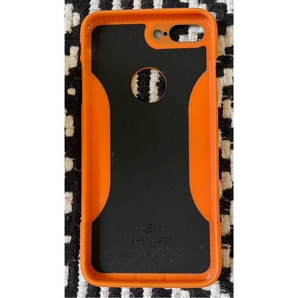 iPhone 7 Plus Case & Screen Protector Bundle - Picture 12 of 12